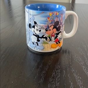 Vintage 1988 Mickey Mouse mug
